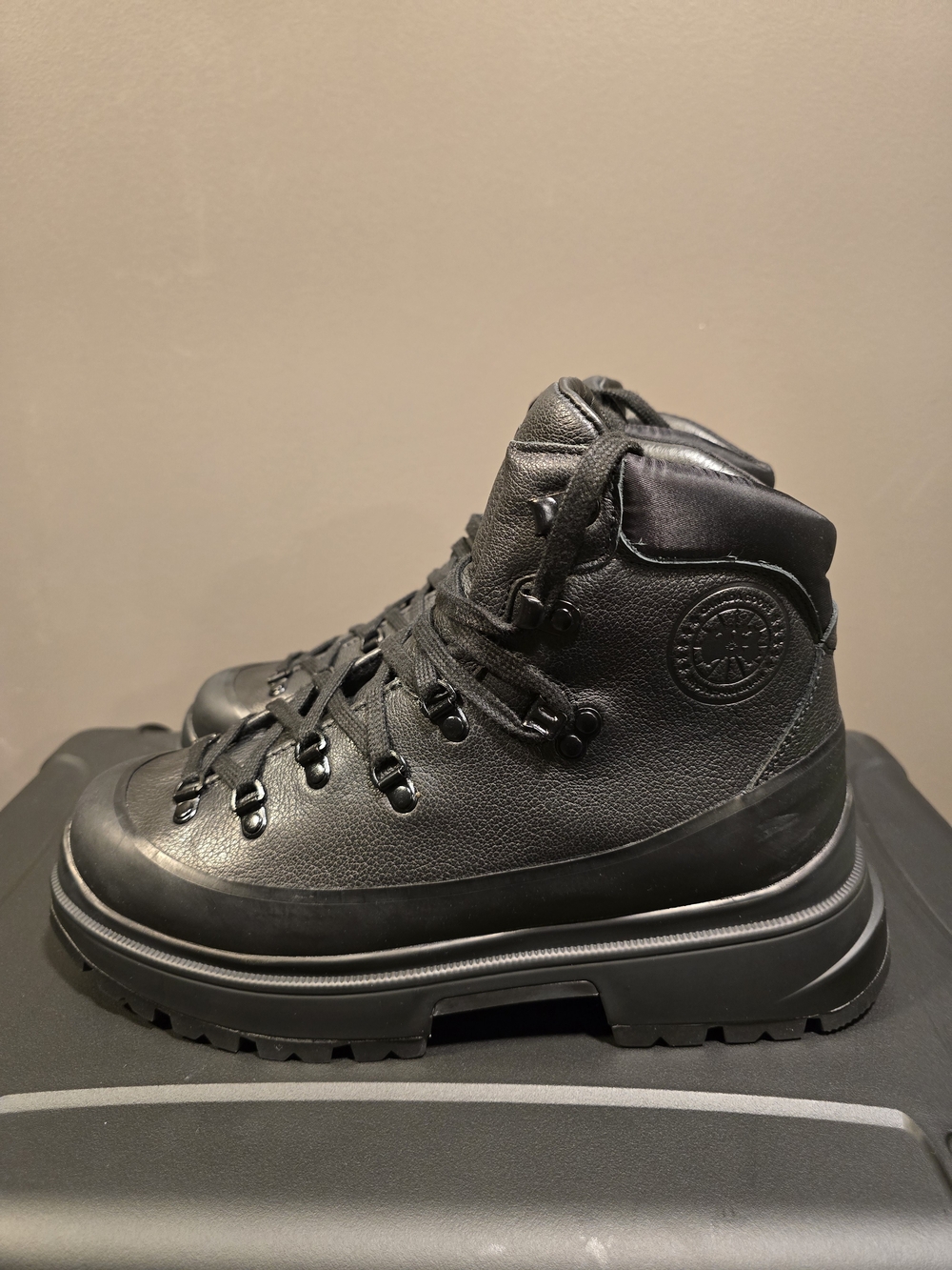 Canada Goose Women’s Limited Edition Journey Boots